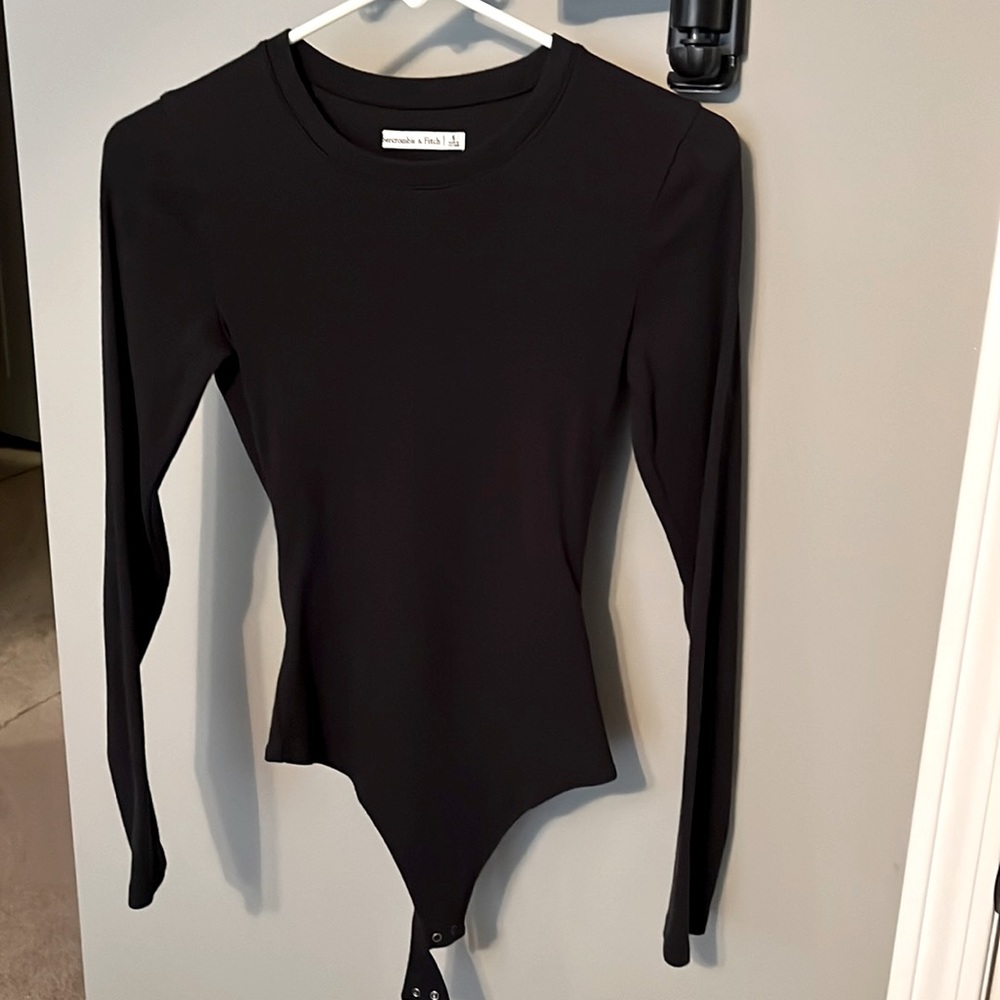Long sleeve body suit